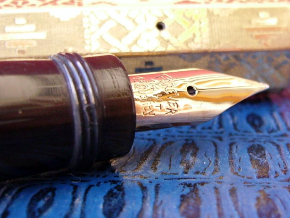 Cirene laminata nib forever.JPG